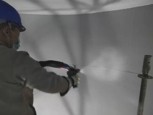 儲罐防腐聚脲噴涂設備